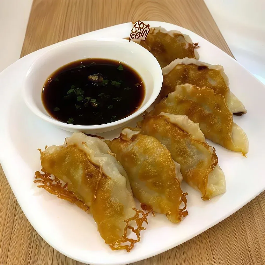 Gyozas de Hoppe con salsa para mojar